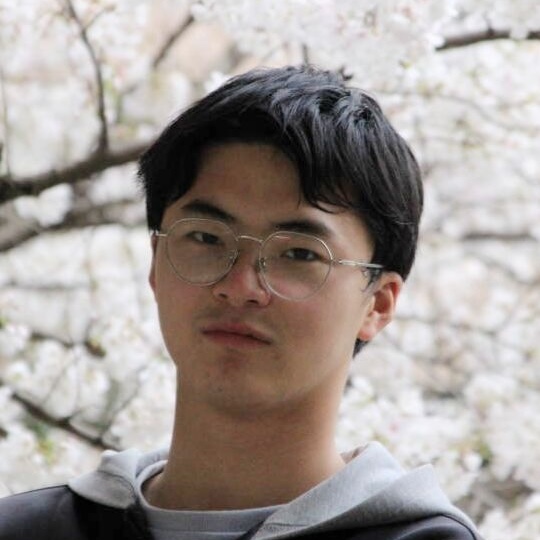 Yueyang Feng